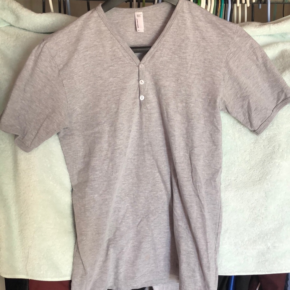 American apparel tee grey